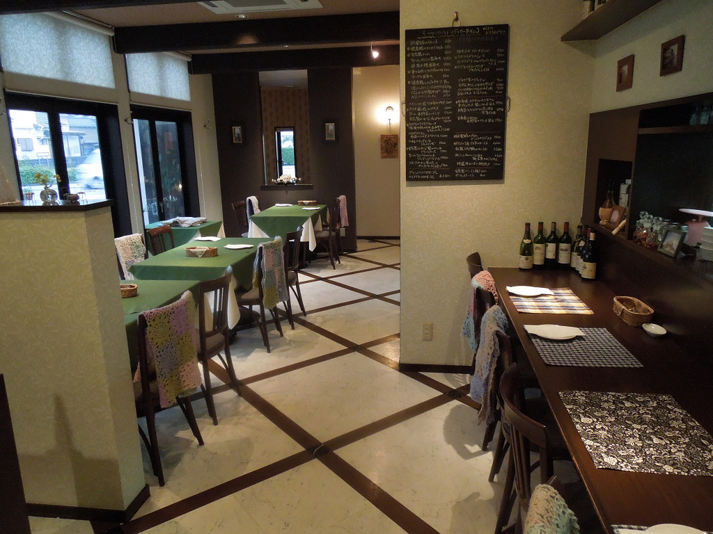 http://www.bistro-vinverre.com/info/medias/uploads/resize0174.jpg